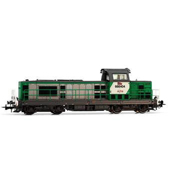 Locomotive diesel BB 66400, livrée verte, « FRET », ép. VI SNCF