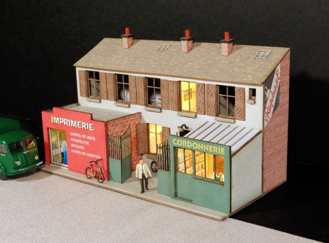 OFFERT : Petit immeuble avec deux échoppes