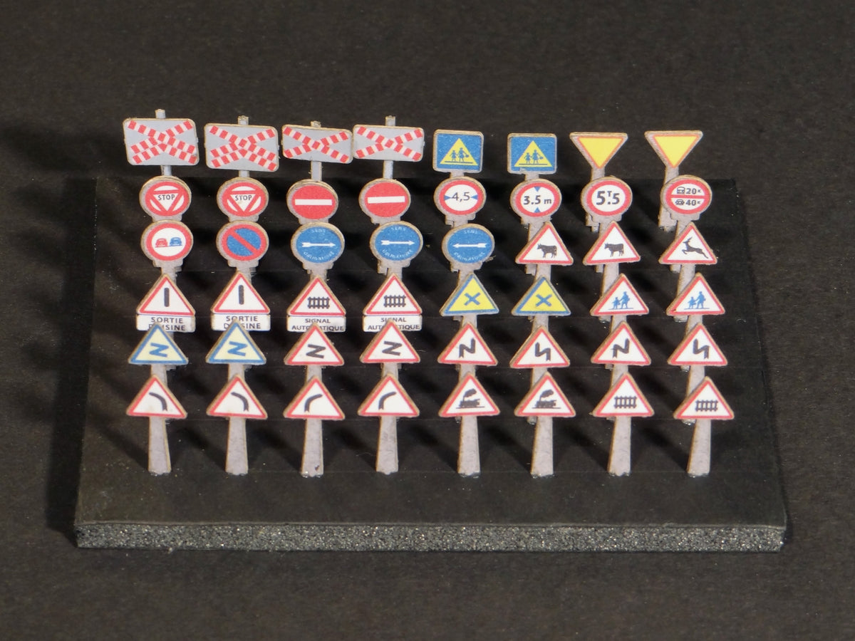 48 signaux routiers Dangers et Interdictions