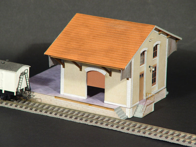 Halle Est une porte moyen