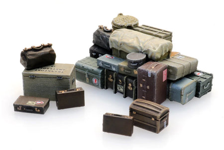 Set de malles de cabine et valises anciennes