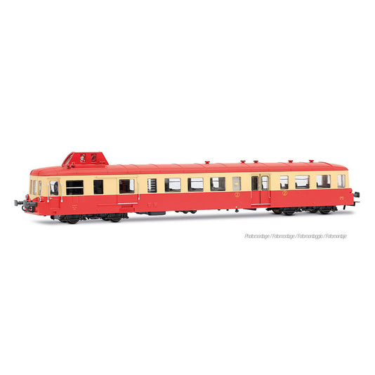 Autorail diesel X 3800, avec toit rouge, ép. III-IV, SNCF