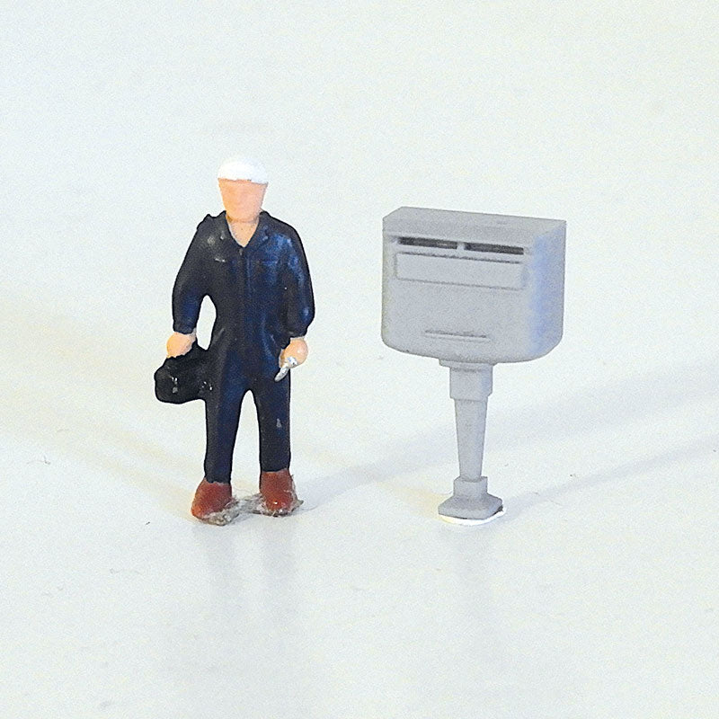 Boîte aux lettres sur pied