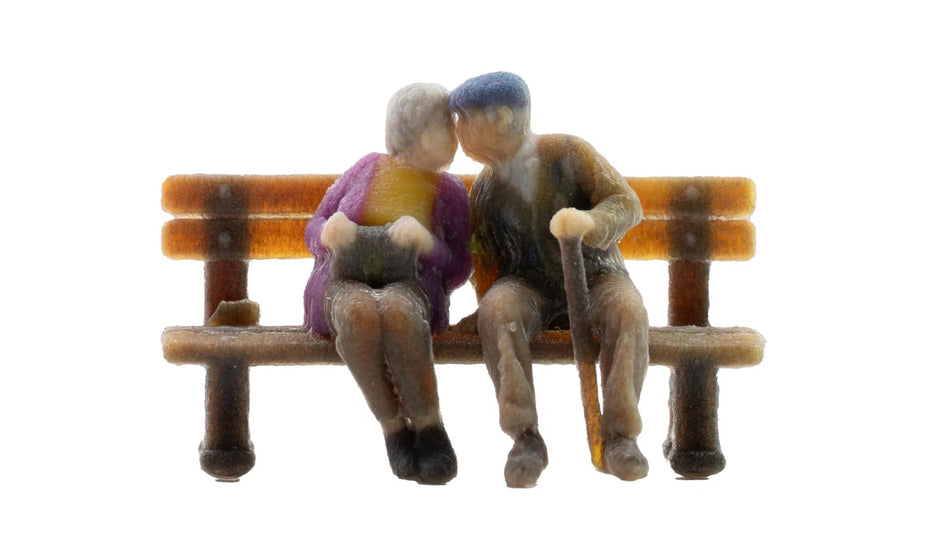 Seniors sur un banc