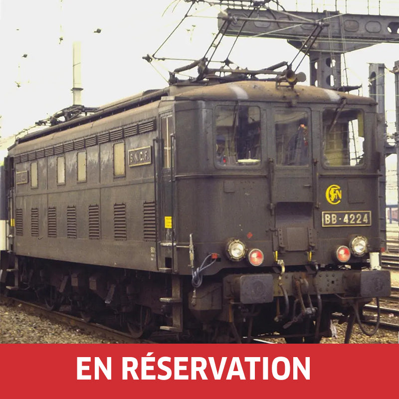 Locomotive électrique BB 4200 Eté (volets ouverts), ép. IV, SNCF, DC