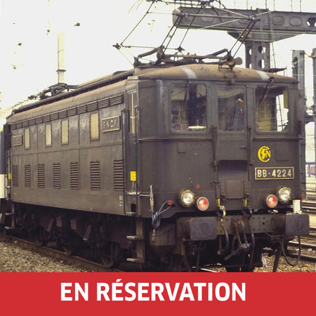Locomotive électrique BB 4200 Eté (volets ouverts), ép. IV, SNCF, DC