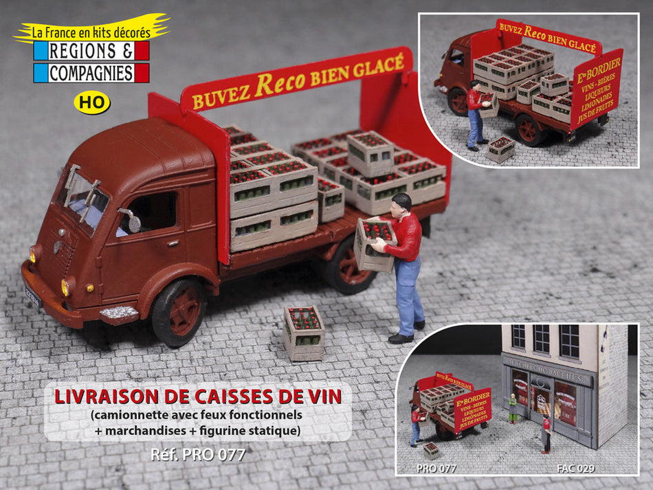 Livraison de caisses de vin avec camion Renault Galion
