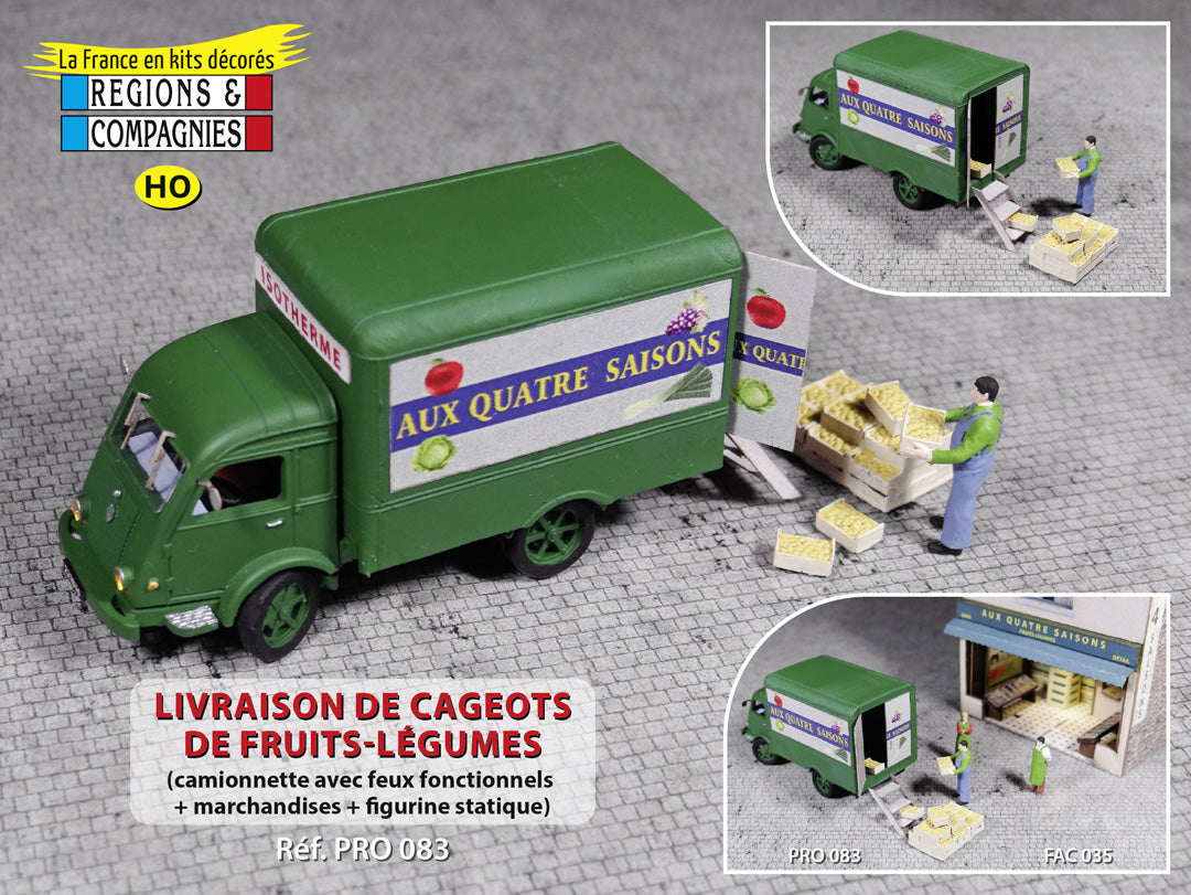 Livraison de cageots de fruits et légumes avec camion Renault Galion