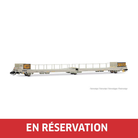 Wagon porte-autos pour fourgonnettes et petits camions, type Ladks, livrée grise avec plaque d'identification « GEFCO », ép. IV , SNCF, ech. TT