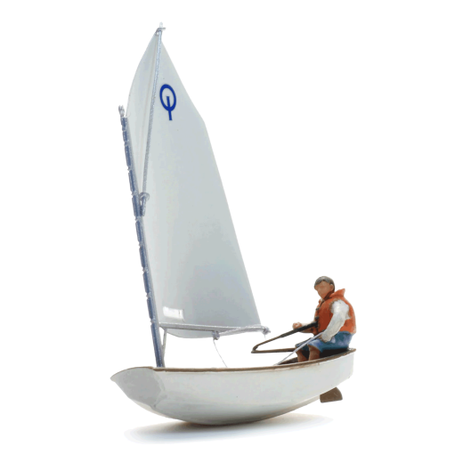 Voilier Optimist et barreur