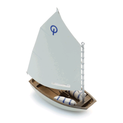 Voilier Optimist et barreur-1