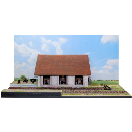 Diorama à construire : demi-halle à marchandises-2