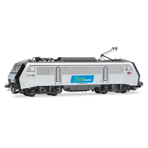 Locomotive électrique bicourant BB 26163R, livrée « fluo Grand Est », ép. VI, SNCF