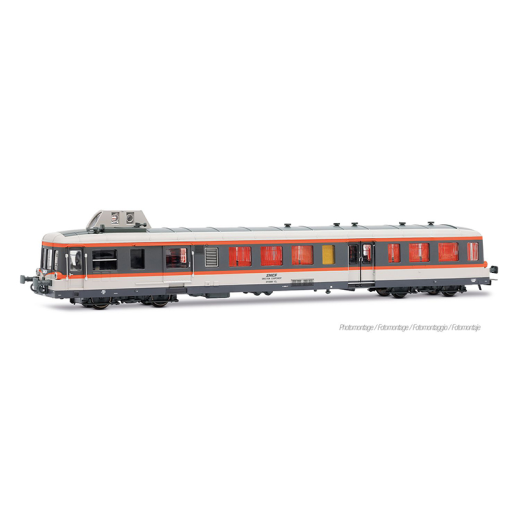 Autorail diesel "de tournée" X 3997 « Picasso », livrée grise/orange/blanche, ép. IV, SNCF
