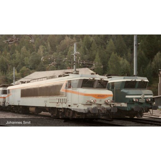 Locomotive électrique CC 6568, livrée béton, époque IV SNCF-3