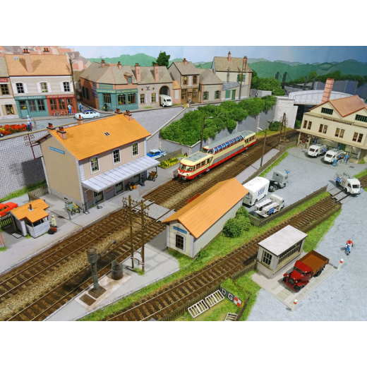 Bâtiment Voyageur PLM 3 portes + WC-2