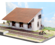 Diorama à construire : demi-halle à marchandises-1