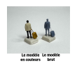 Passager avec valise - Personnage à peindre-2