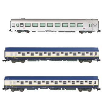 Coffret de 3 voitures « Train Expo », coffret n° 3, 2 x T2 voiture-lits + voiture-bar, ép. VI, SNCF