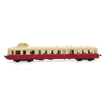 Autorail diesel X 3800 "Picasso", livrée rouge et beige, ép. III SNCF