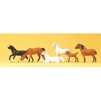 5 chevaux et 1 poulain - H0 - Preiser