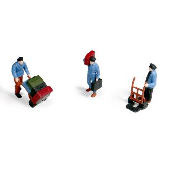 3 porteurs de bagages (avec et sans diable)