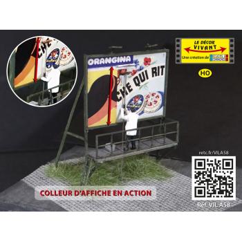 Colleur d’affiche en action