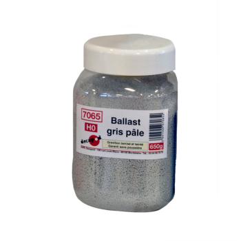 Ballast gris pâle