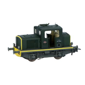 Locotracteur Moyse 32 TDE SNCF vert 304, phare Marchal analogique