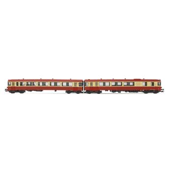 Autorail diesel EAD X 4317 + XR 8517, livrée rouge/beige, ép. IV SNCF