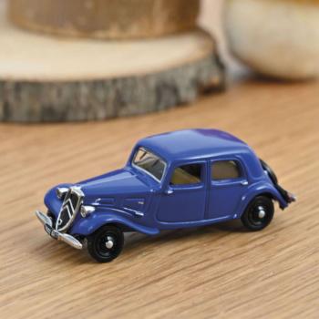 Véhicule Citroën 11 AL - 1938 - Bleu émeraude