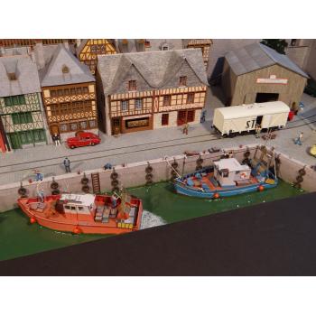 Quai portuaire raccordé