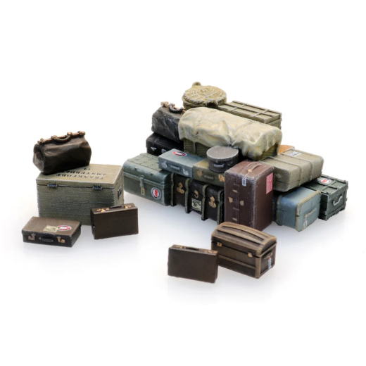Set de malles de cabine et valises anciennes