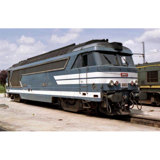 Locomotive Diesel BB 67338 (cabine renforcée), ép. IV-V,  SNCF, éch 0  - DCC Sound-2