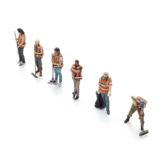 6 Agents d'entretien du parc-2