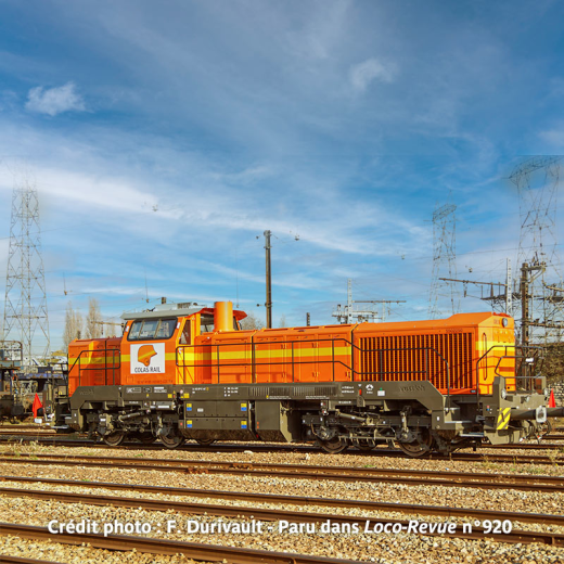 Locomotive diesel Vossloh DE 18, COLAS RAIL, livrée orange/jaune, ép. VI-6
