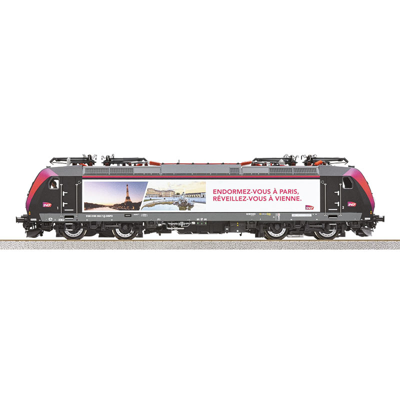 Locomotive électrique oranges Roco pour modélisme ferroviaire à l'échelle HO