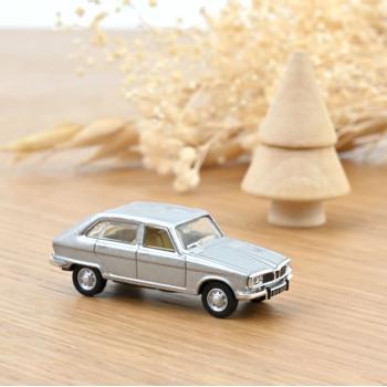 Véhicule Renault 16 - 1966 - Gris métallisé