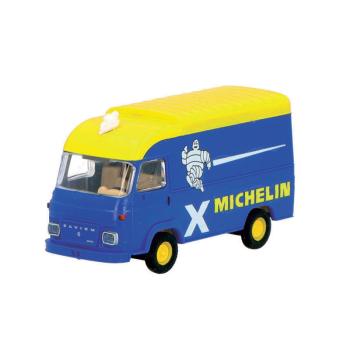 Fourgon Saviem SG2 réhaussé, Michelin avec bibendum, 1968-1976